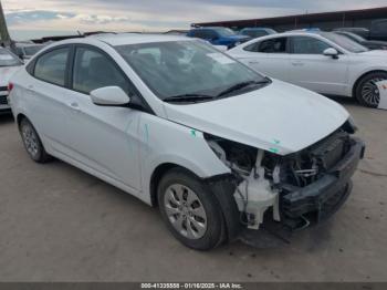  Salvage Hyundai ACCENT