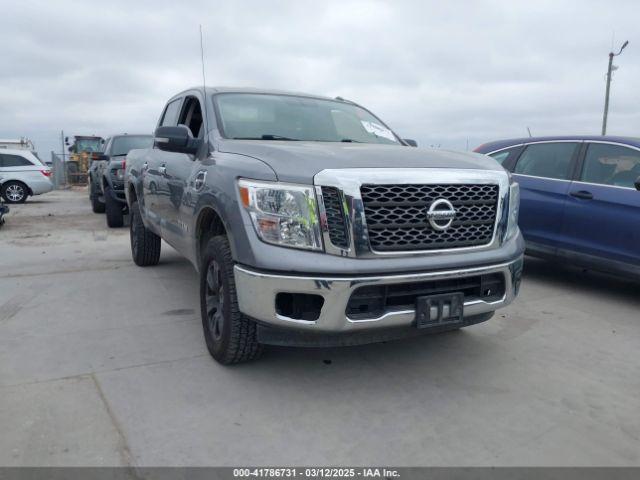  Salvage Nissan Titan