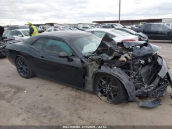  Salvage Dodge Challenger