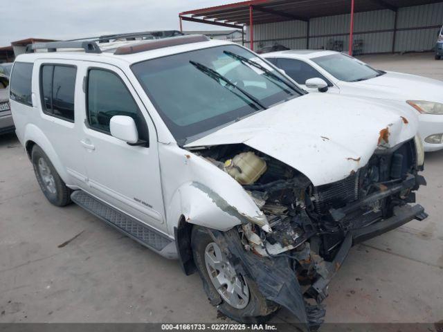  Salvage Nissan Pathfinder