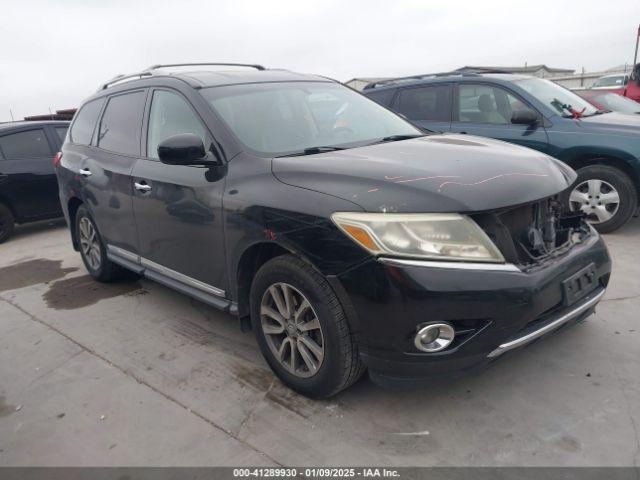  Salvage Nissan Pathfinder