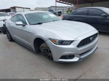  Salvage Ford Mustang