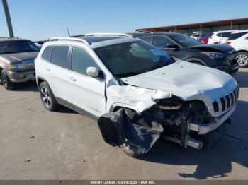  Salvage Jeep Cherokee