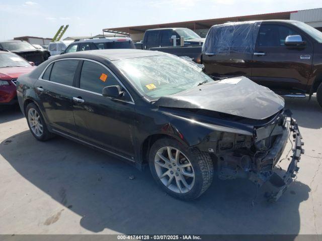  Salvage Nissan Nv