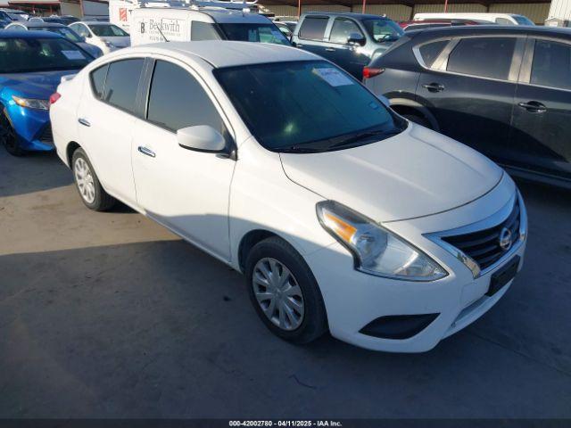  Salvage Nissan Versa