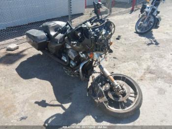  Salvage Harley-Davidson Flhx