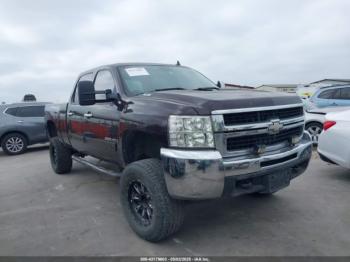  Salvage Chevrolet Silverado 2500
