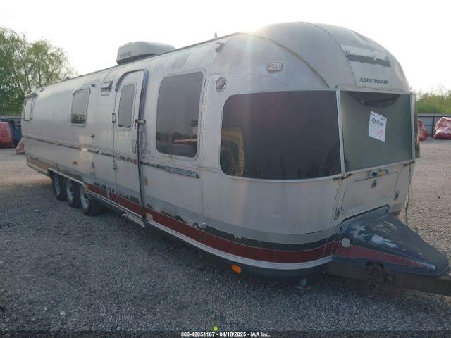  Salvage Airstream Airstream