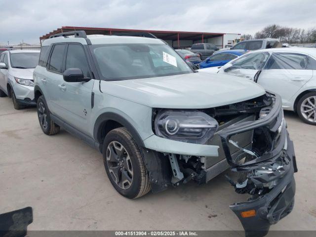  Salvage Ford Bronco