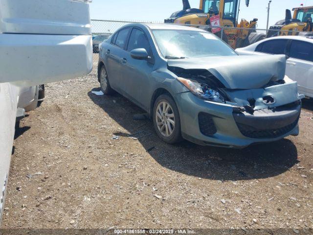  Salvage Mazda Mazda3