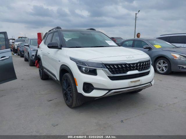  Salvage Kia Seltos