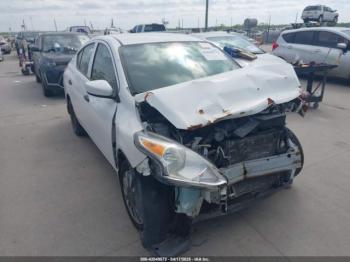  Salvage Nissan Versa