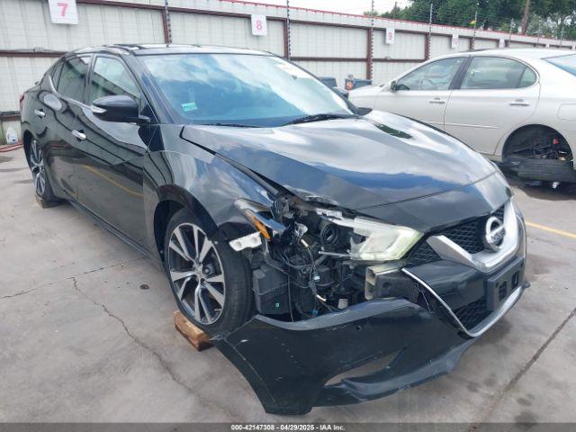  Salvage Nissan Maxima