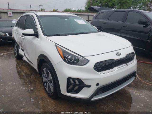  Salvage Kia Niro