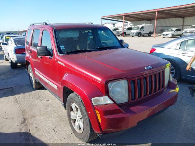  Salvage Jeep Liberty