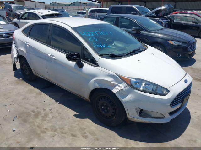  Salvage Ford Fiesta