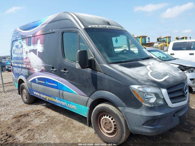  Salvage Mercedes-Benz Sprinter 2500