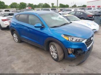  Salvage Hyundai TUCSON