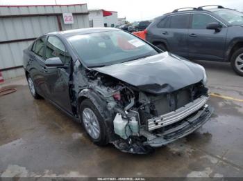  Salvage Toyota Prius