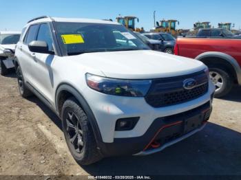  Salvage Ford Explorer