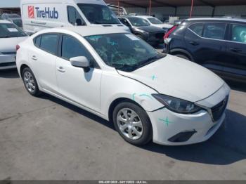  Salvage Mazda Mazda3
