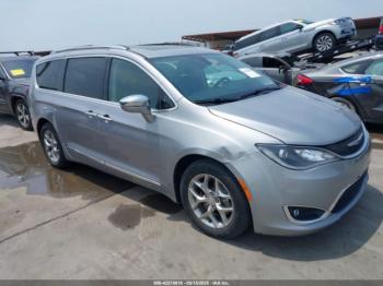  Salvage Chrysler Pacifica