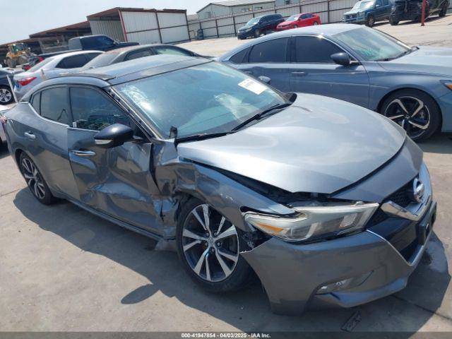  Salvage Nissan Maxima
