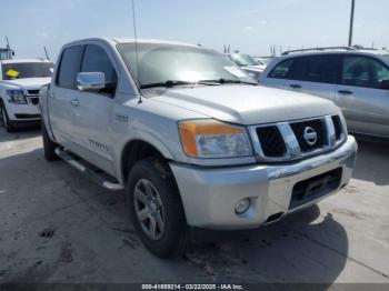  Salvage Nissan Titan