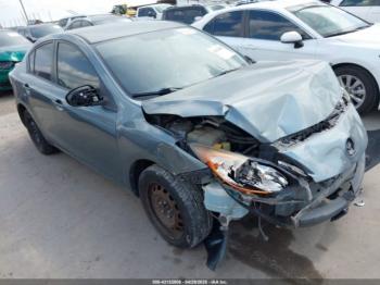  Salvage Mazda Mazda3