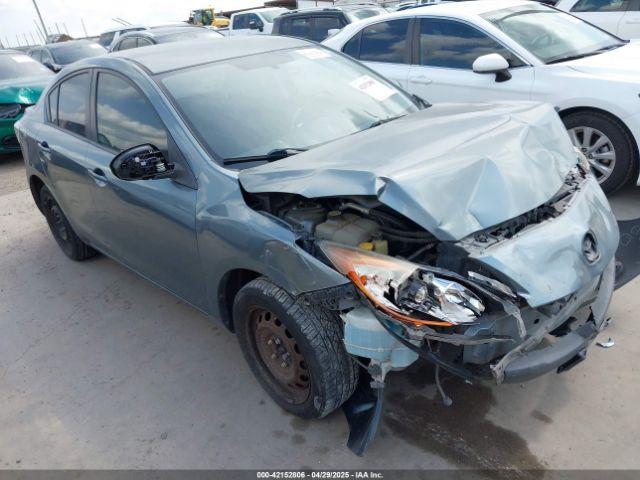  Salvage Mazda Mazda3