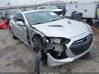  Salvage Hyundai Genesis
