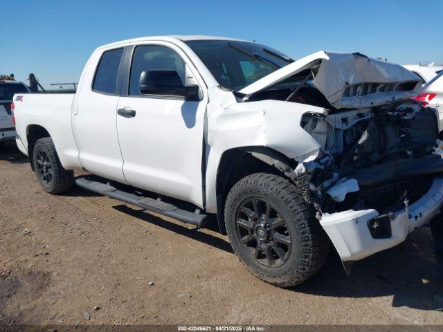  Salvage Toyota Tundra