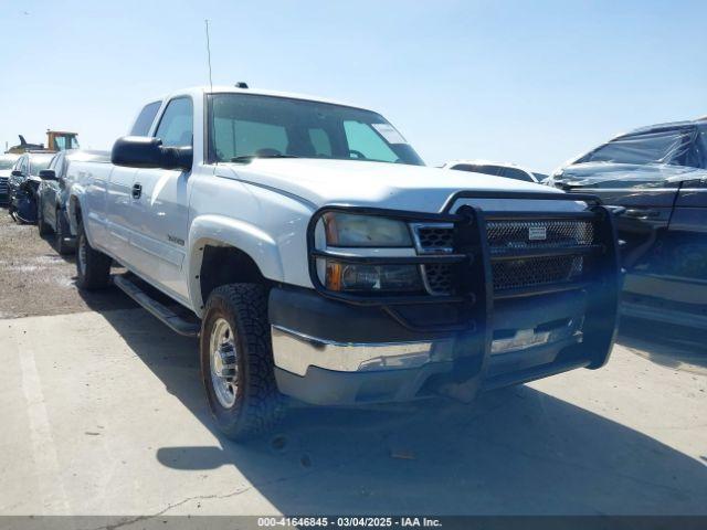  Salvage Chevrolet Silverado 2500