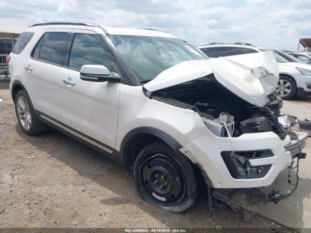  Salvage Ford Explorer