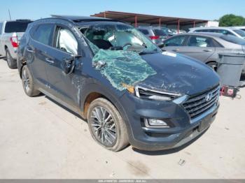  Salvage Hyundai TUCSON