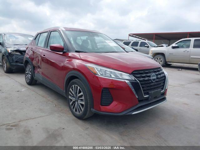  Salvage Nissan Kicks