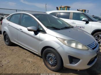  Salvage Ford Fiesta