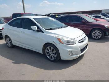  Salvage Hyundai ACCENT