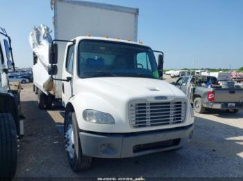  Salvage Freightliner M2 106