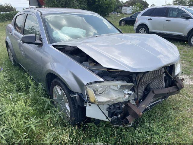  Salvage Dodge Avenger