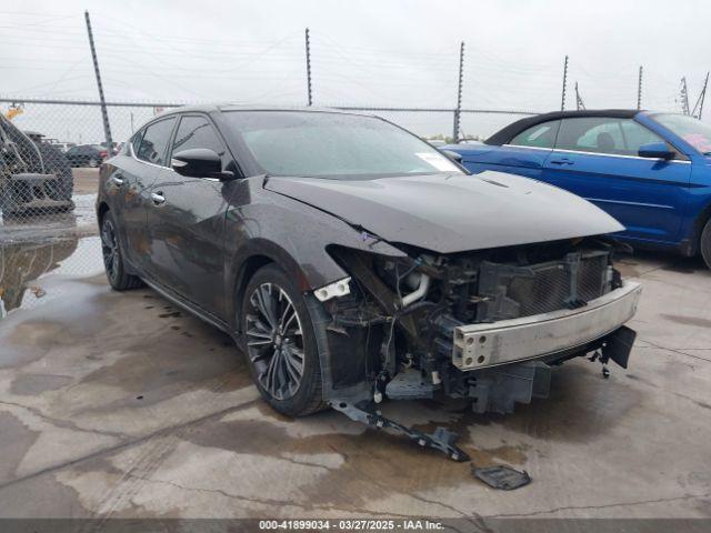  Salvage Nissan Maxima