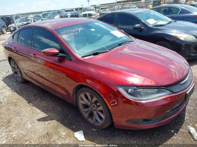  Salvage Chrysler 200