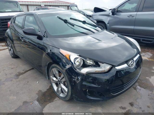  Salvage Hyundai VELOSTER
