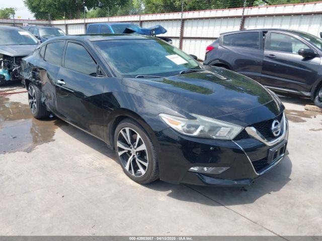  Salvage Nissan Maxima