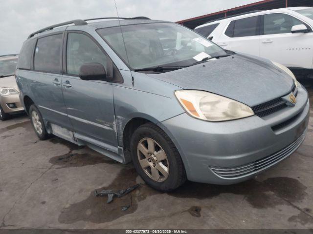  Salvage Toyota Sienna