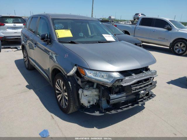  Salvage Mitsubishi Outlander