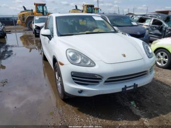  Salvage Porsche Cayenne