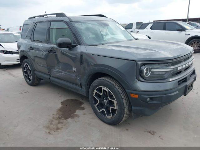  Salvage Ford Bronco