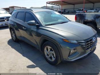  Salvage Hyundai TUCSON