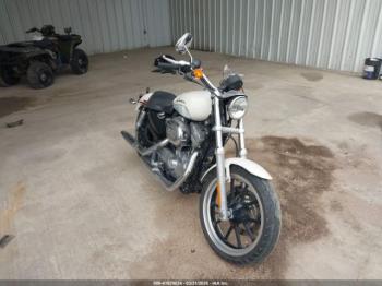  Salvage Harley-Davidson Xl883